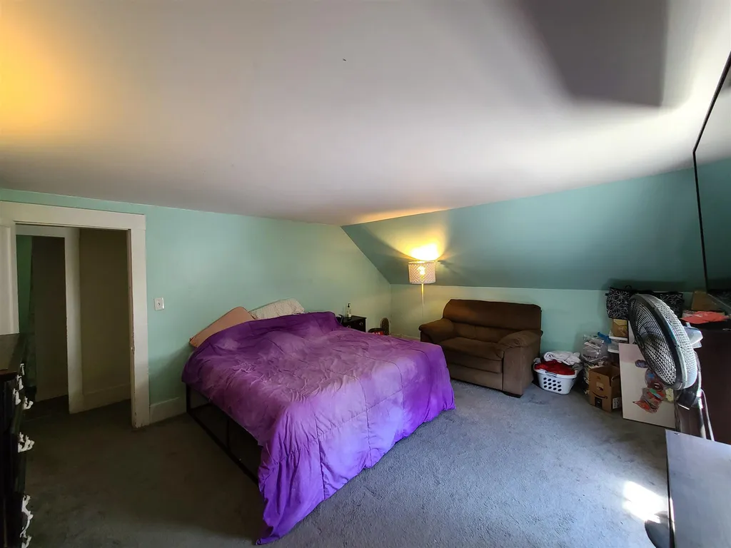 60 Avery Street Laconia NH 03246