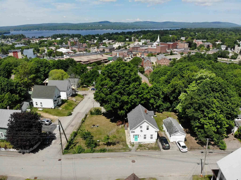 60 Avery Street Laconia NH 03246