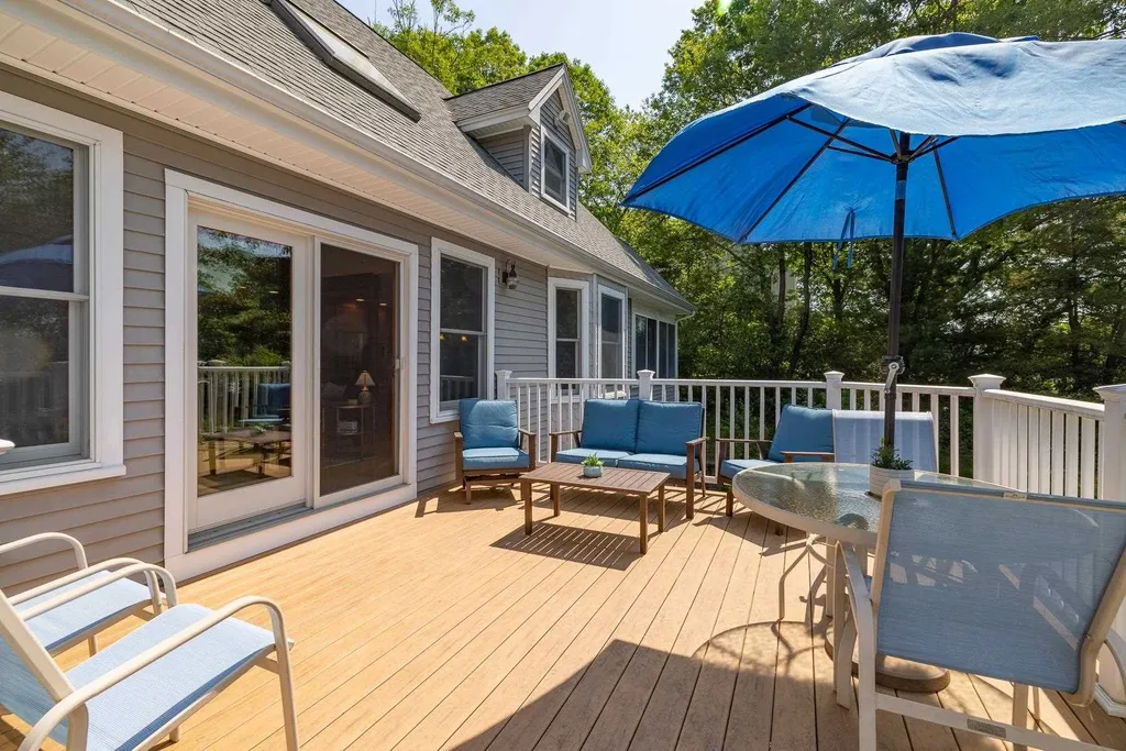 24 Whippoorwill Lane Kittery ME 03904