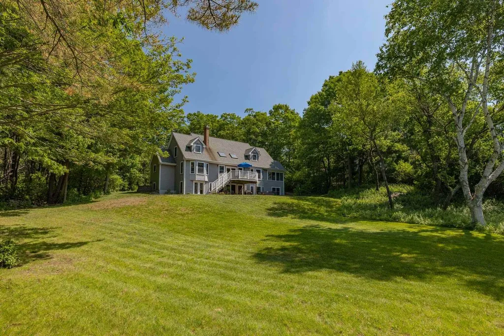 24 Whippoorwill Lane Kittery ME 03904