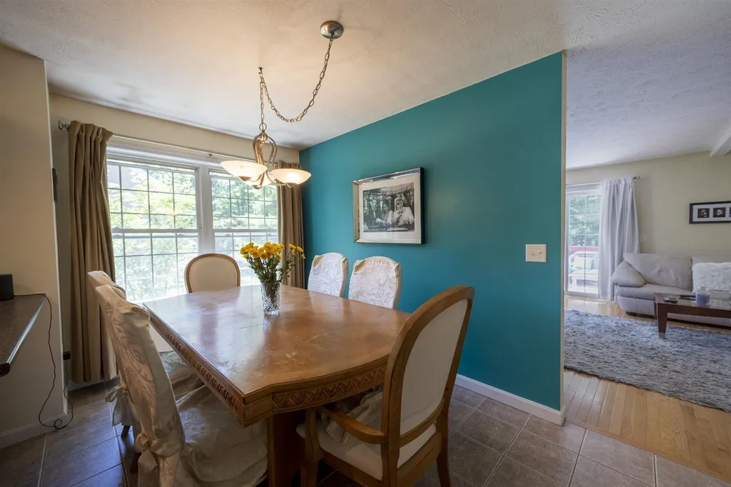 5 Dove Road Hooksett NH 03106