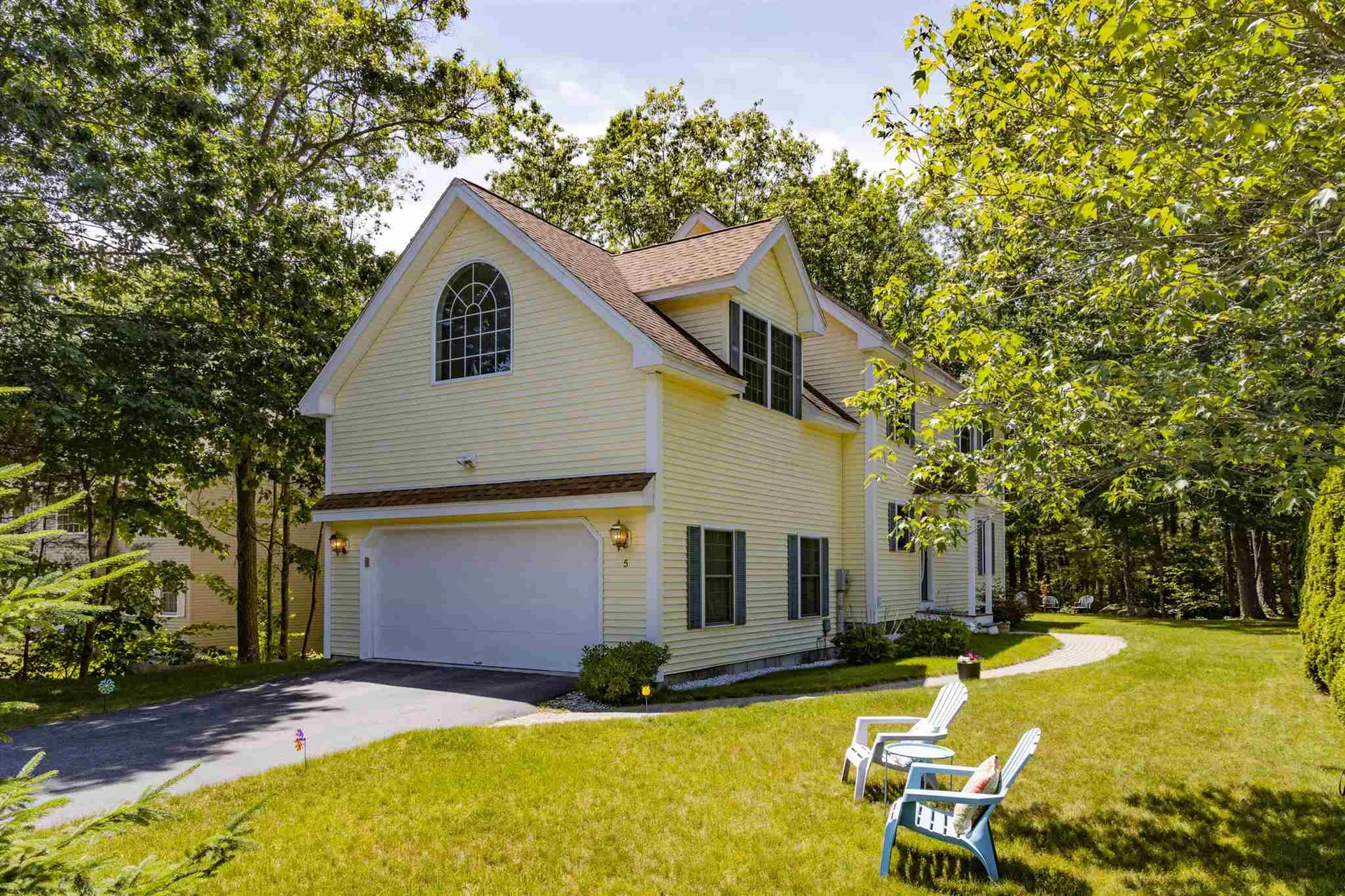 5 Dove Road Hooksett NH 03106