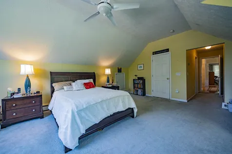 5 Dove Road Hooksett NH 03106