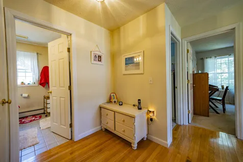 5 Dove Road Hooksett NH 03106