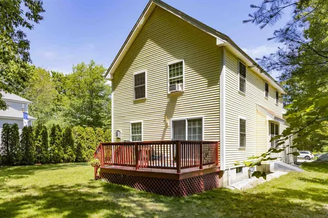 5 Dove Road Hooksett NH 03106