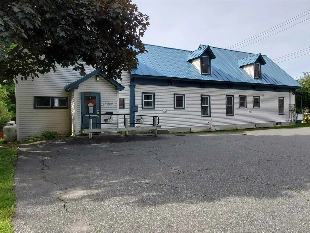 7 Slayton Hill Lebanon NH 03766