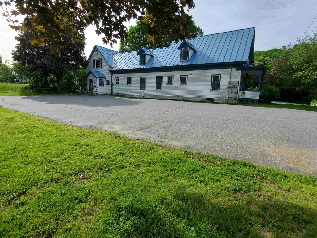 7 Slayton Hill Lebanon NH 03766