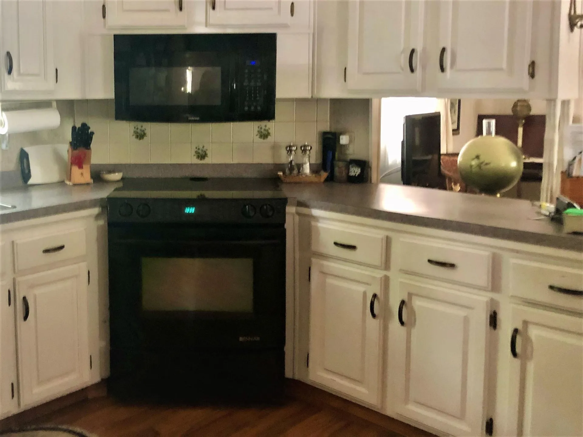 10 N Blueberry Lane Rochester NH 03867