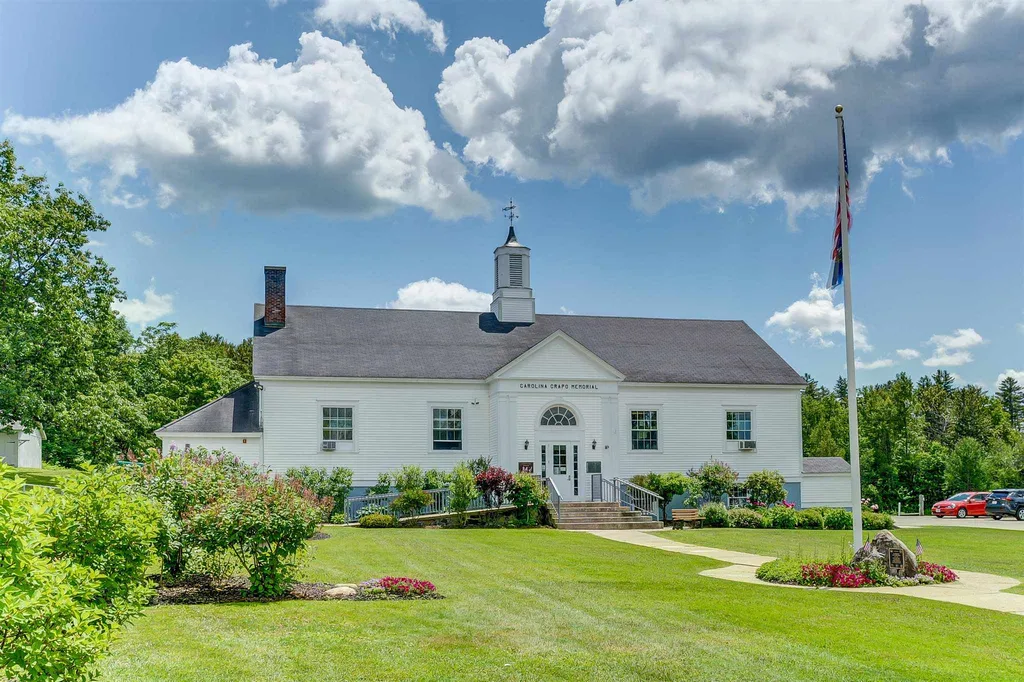 1925 Route 117 Sugar Hill NH 03586