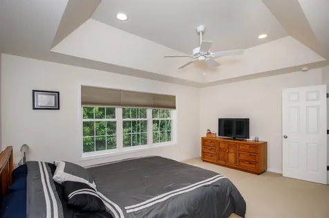 242 A Ledgewood Lane Georgia VT 05468