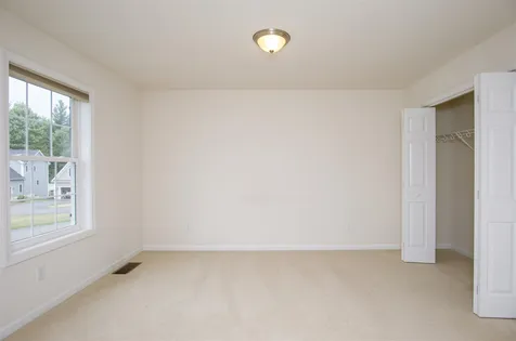 242 A Ledgewood Lane Georgia VT 05468