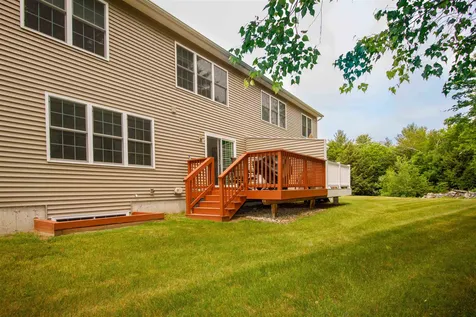 242 A Ledgewood Lane Georgia VT 05468