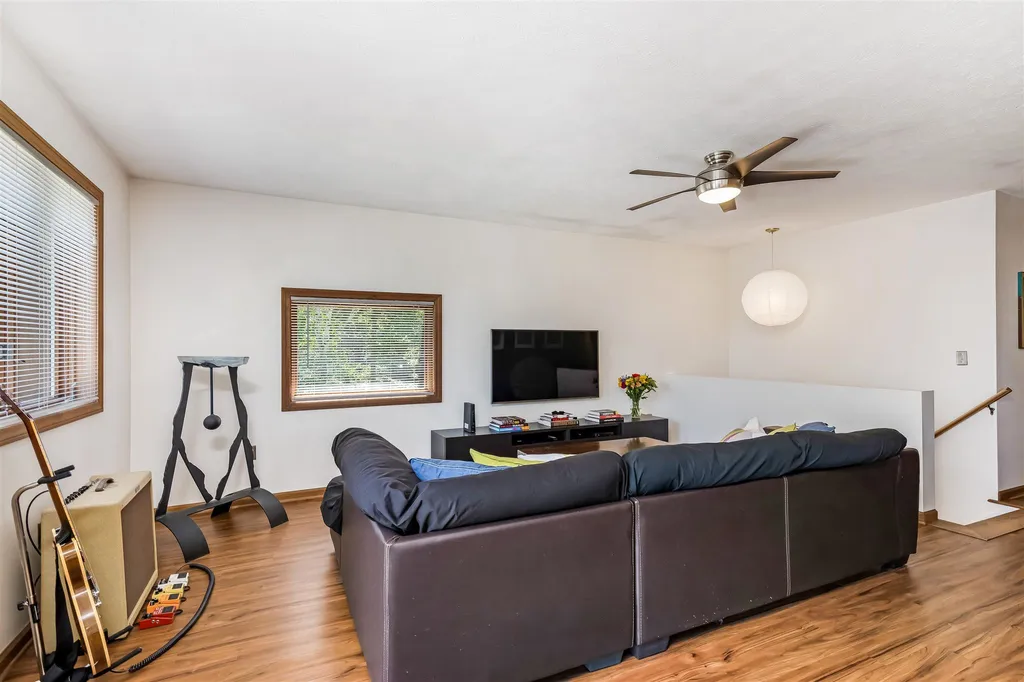 904 Weaver Road Huntington VT 05462