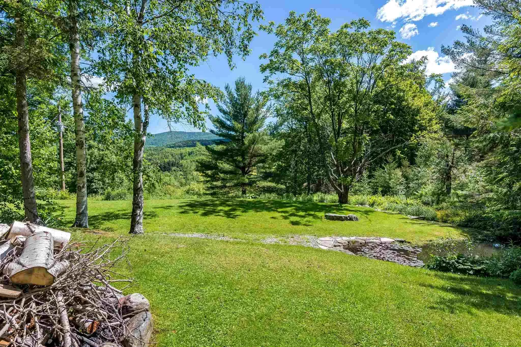904 Weaver Road Huntington VT 05462