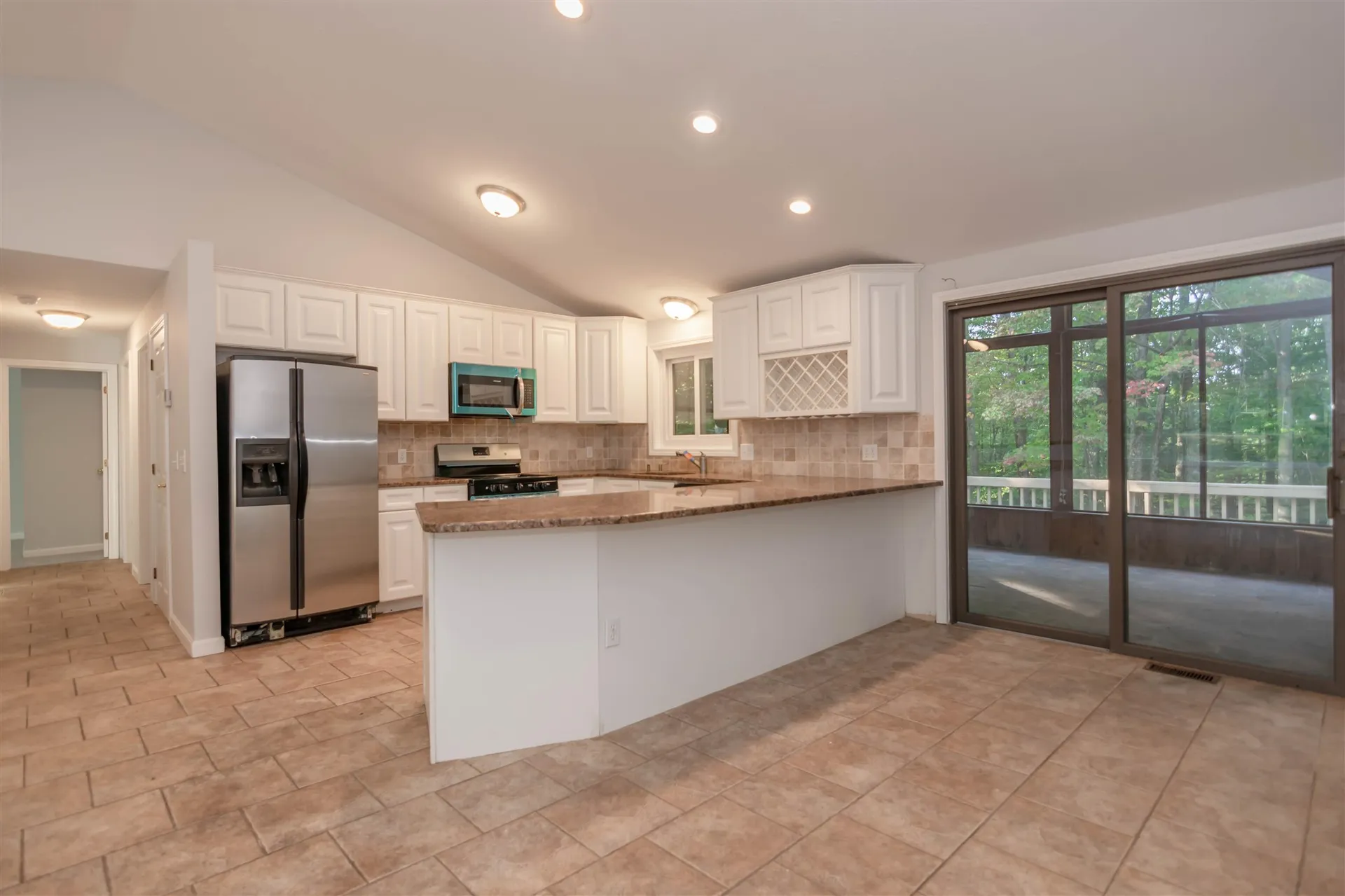26 Country Acres Road Sandown NH 03873