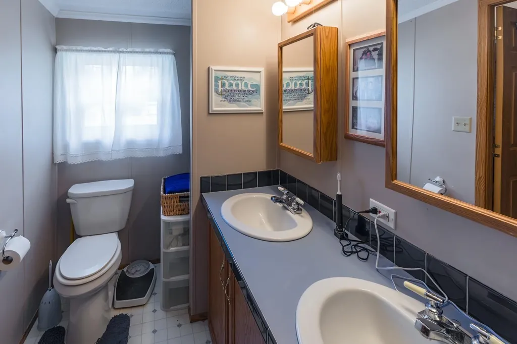 76 Eagle Drive Rochester NH 03868