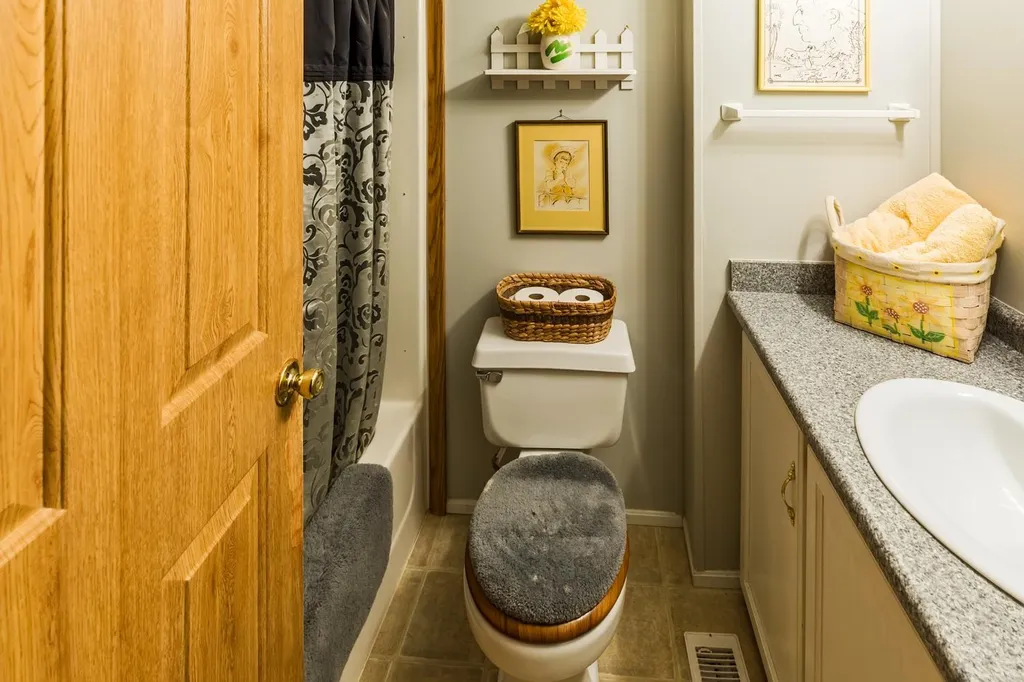 76 Eagle Drive Rochester NH 03868