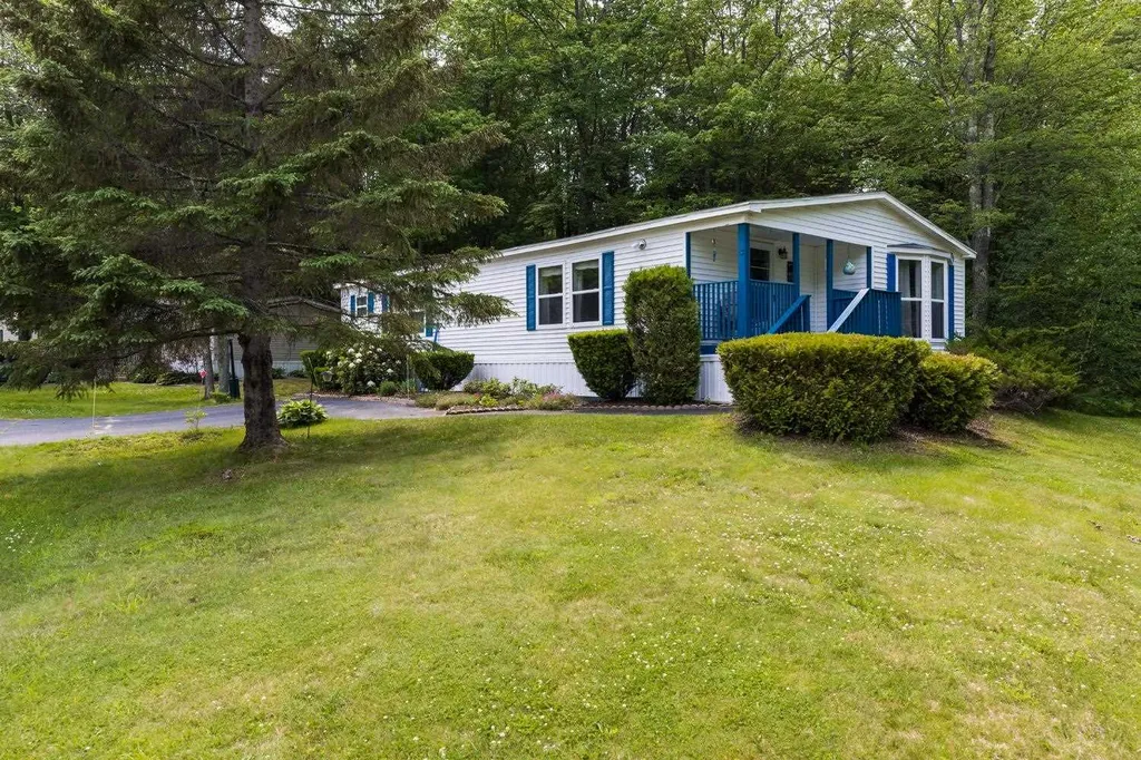 76 Eagle Drive Rochester NH 03868