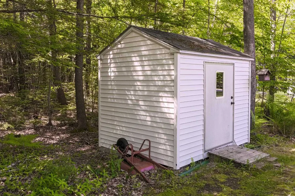 76 Eagle Drive Rochester NH 03868