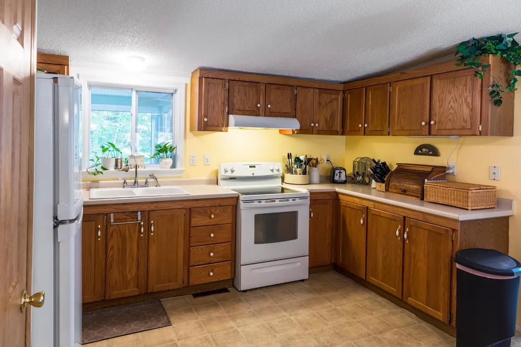 76 Eagle Drive Rochester NH 03868