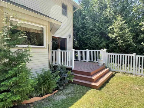 12 Lawrence J Drive Colchester VT 05446