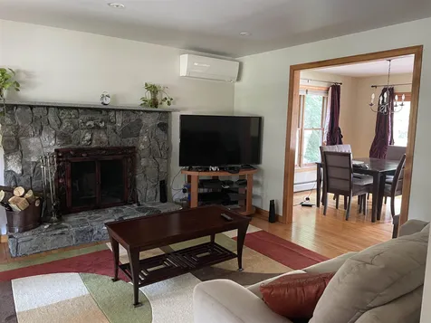 12 Lawrence J Drive Colchester VT 05446