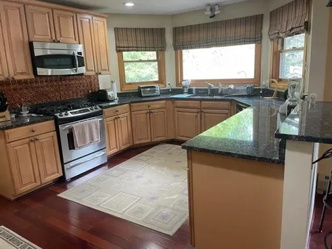 12 Lawrence J Drive Colchester VT 05446