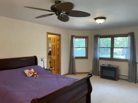 12 Lawrence J Drive Colchester VT 05446