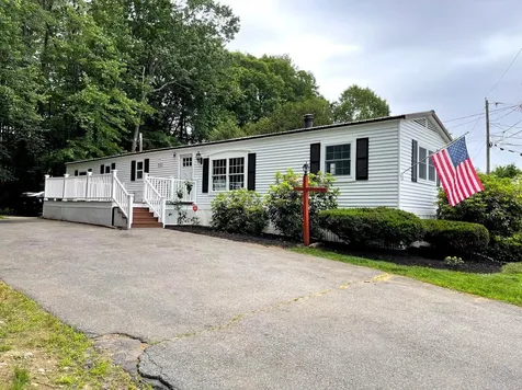 98 Cotton Farm Road Danville NH 03819