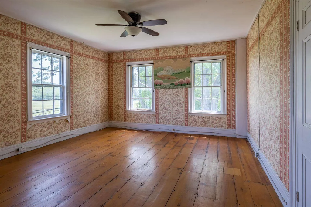 1324 Ferry Road Charlotte VT 05445