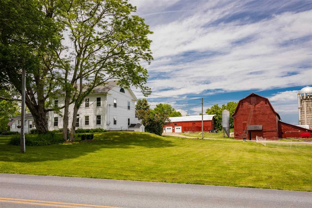 1324 Ferry Road Charlotte VT 05445
