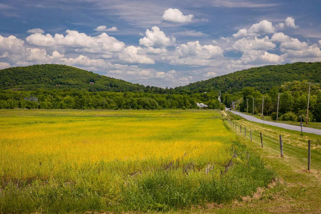 1324 Ferry Road Charlotte VT 05445