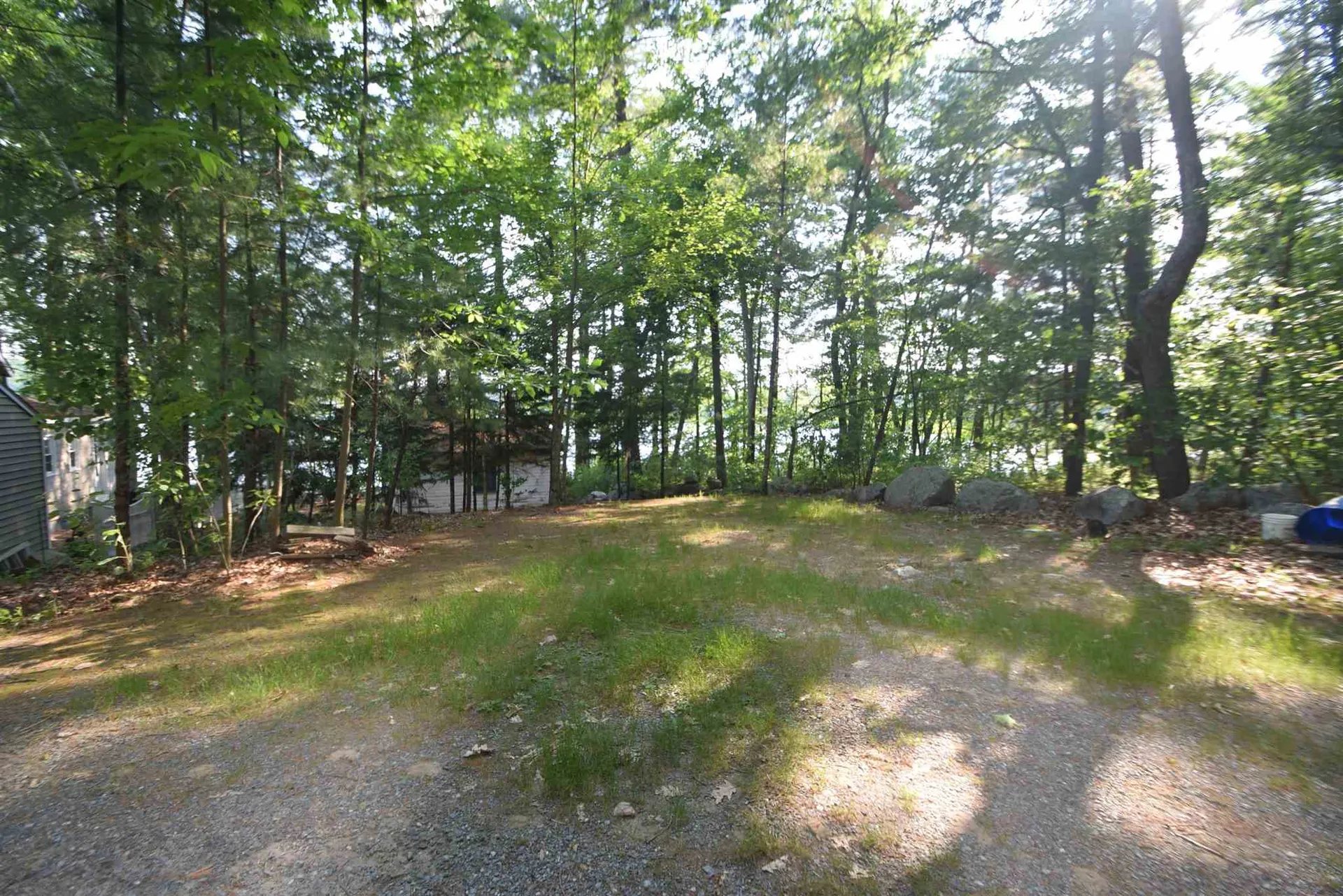 16 Springdale Lane Pelham NH 03076