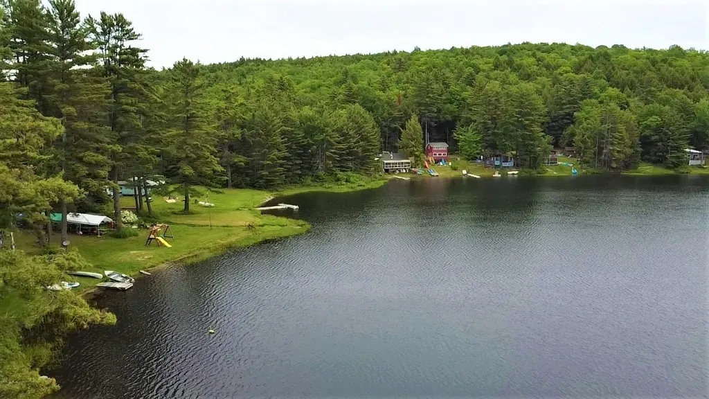 117 Dempsey Lane Newbury VT 05051