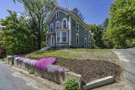 18 Winter Street Newport NH 03773