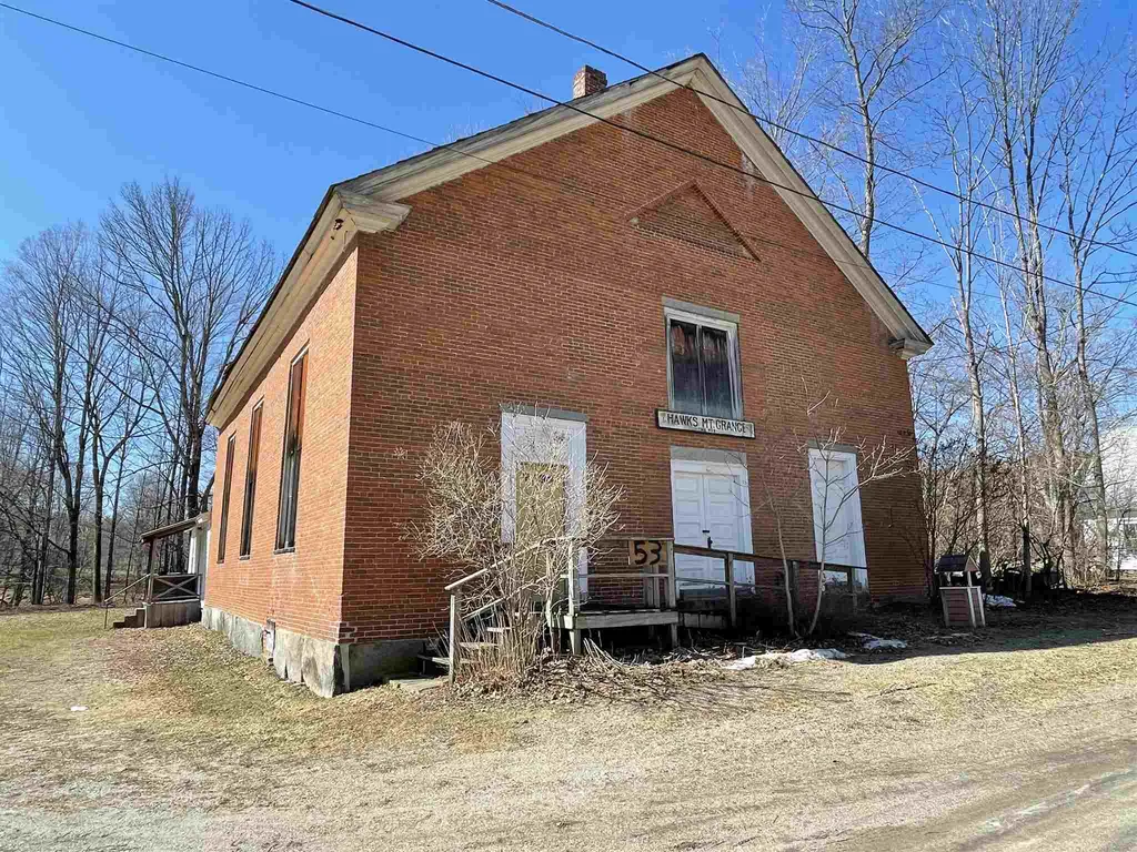 53 Old Center Street Weathersfield VT 05151