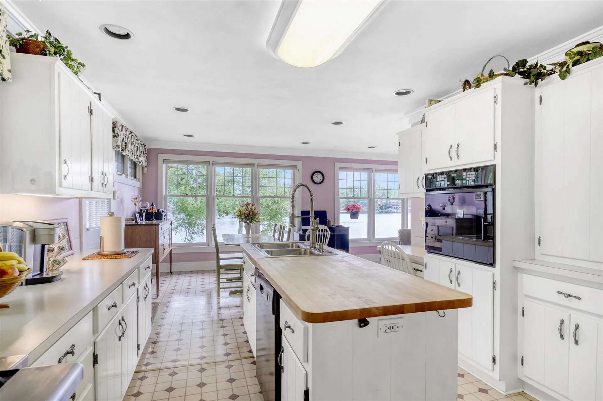 15 Gardner Road Windham NH 03087