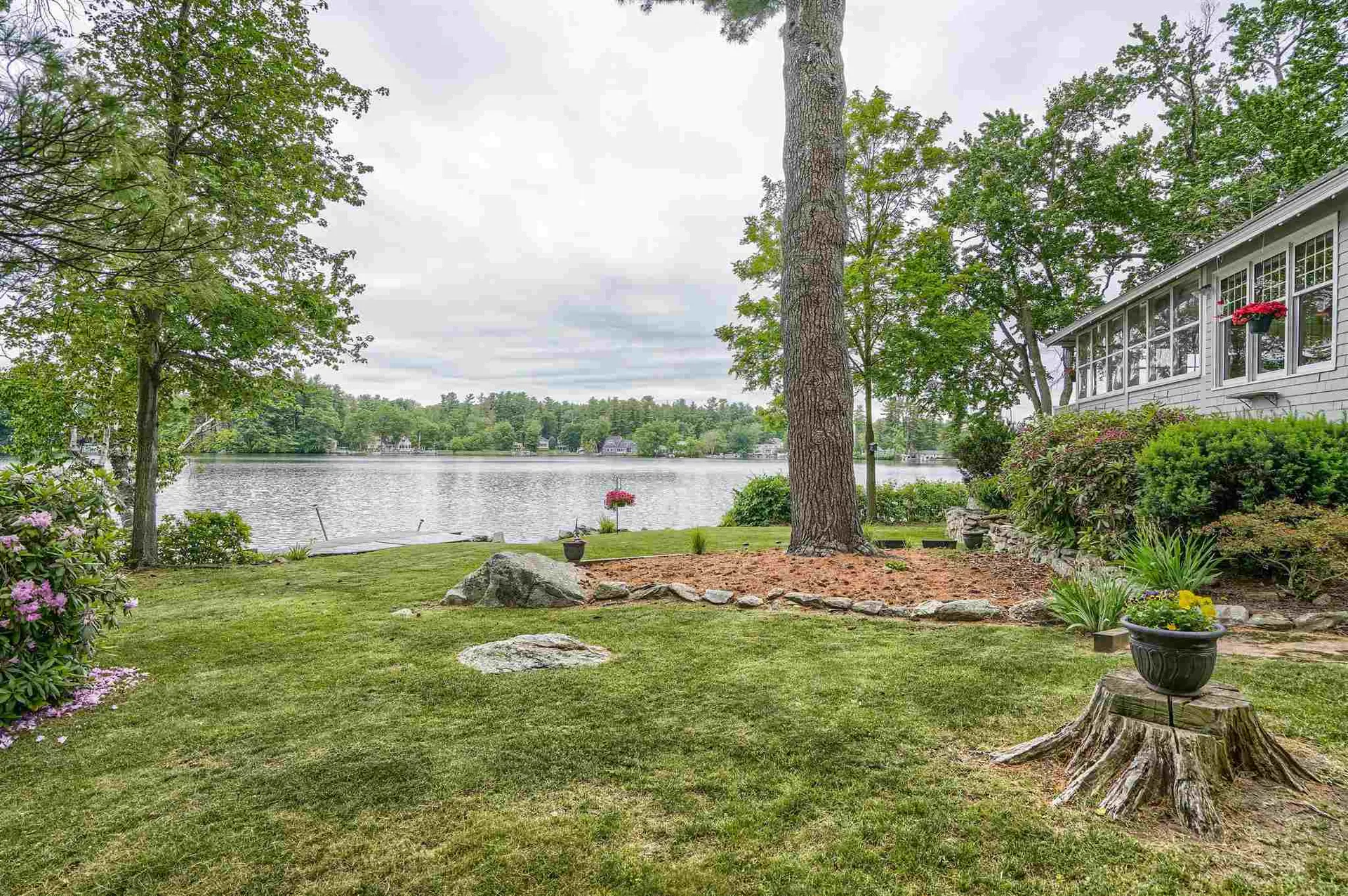 15 Gardner Road Windham NH 03087