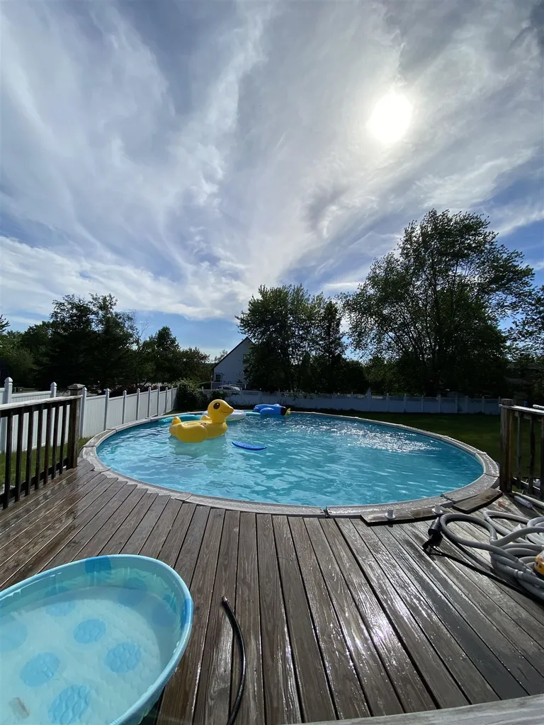 4 Donna Drive Pembroke NH 03275