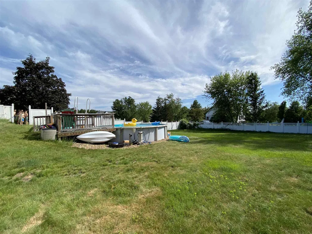 4 Donna Drive Pembroke NH 03275