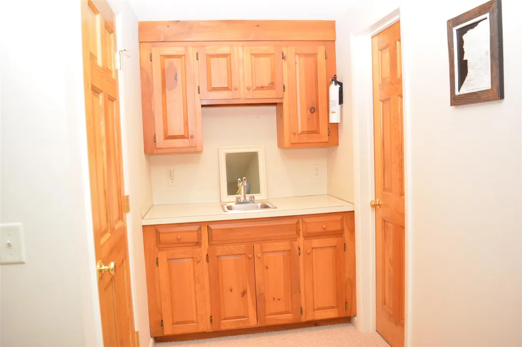 616 Otter Road Grantham NH 03753