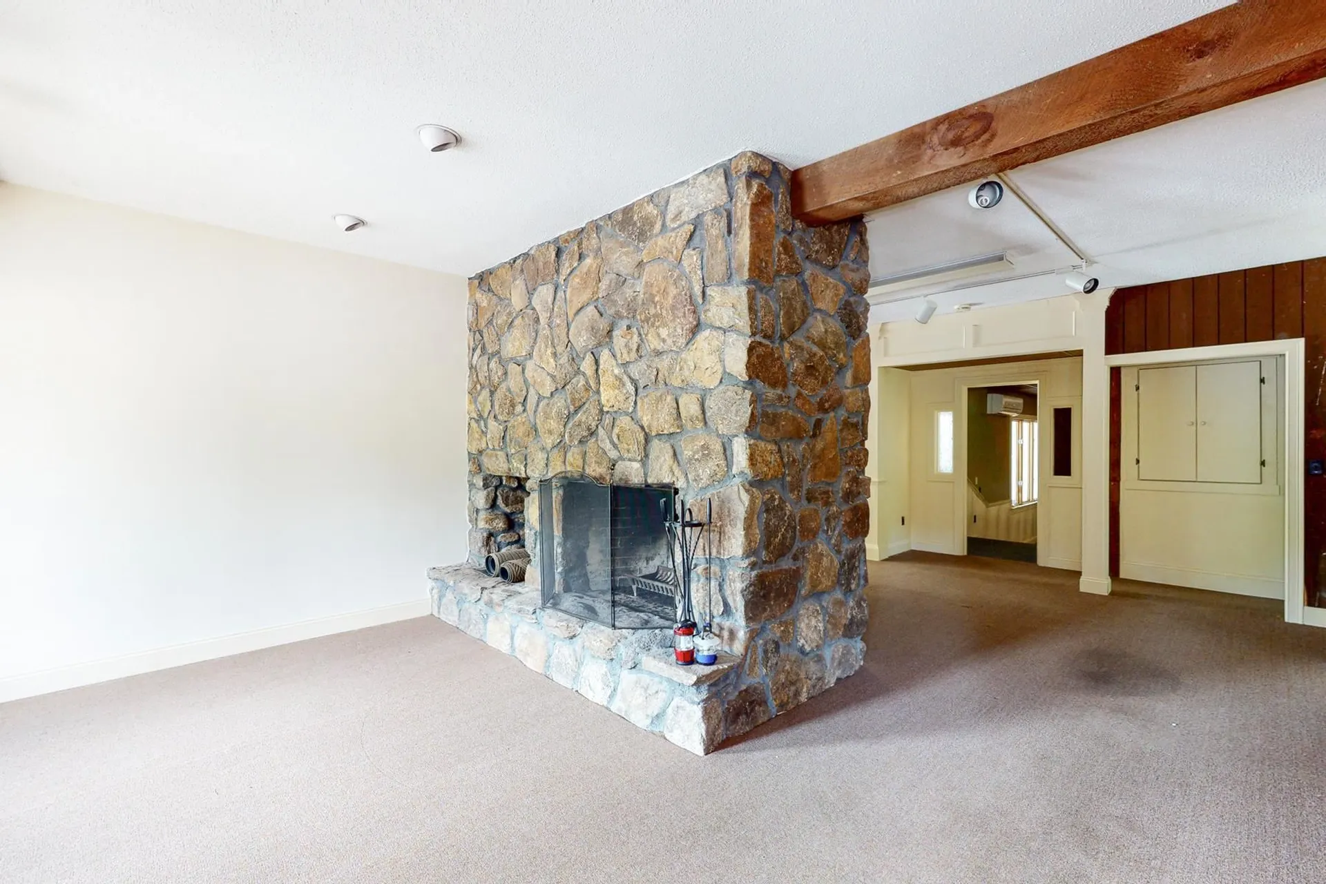 178 Daniel Webster Highway Meredith NH 03253