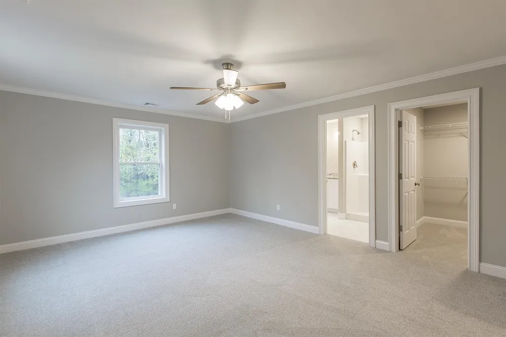258 Wadleigh Falls Road Newmarket NH 03857
