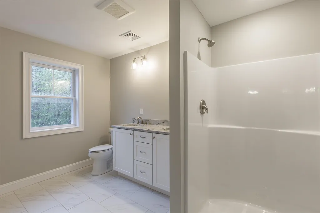 258 Wadleigh Falls Road Newmarket NH 03857