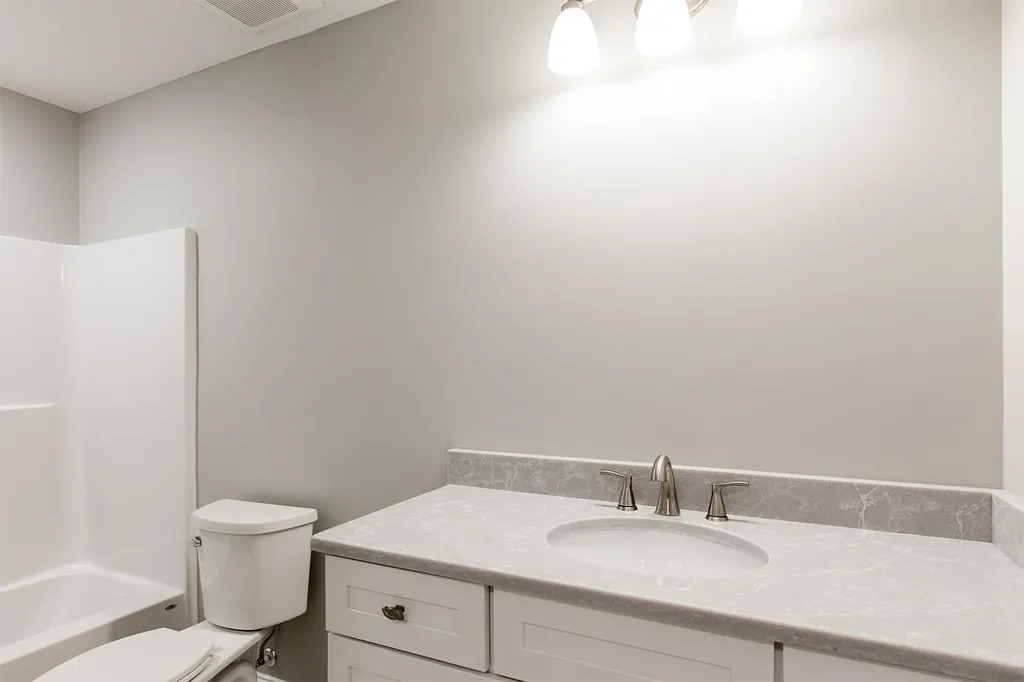 258 Wadleigh Falls Road Newmarket NH 03857