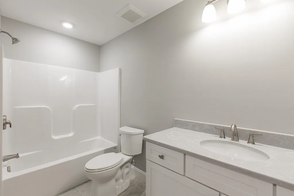 258 Wadleigh Falls Road Newmarket NH 03857