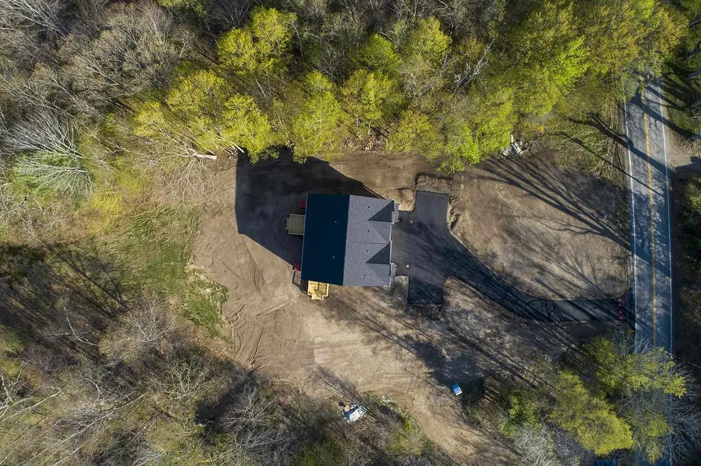 258 Wadleigh Falls Road Newmarket NH 03857