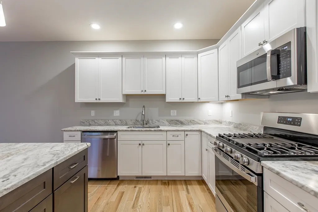 258 Wadleigh Falls Road Newmarket NH 03857
