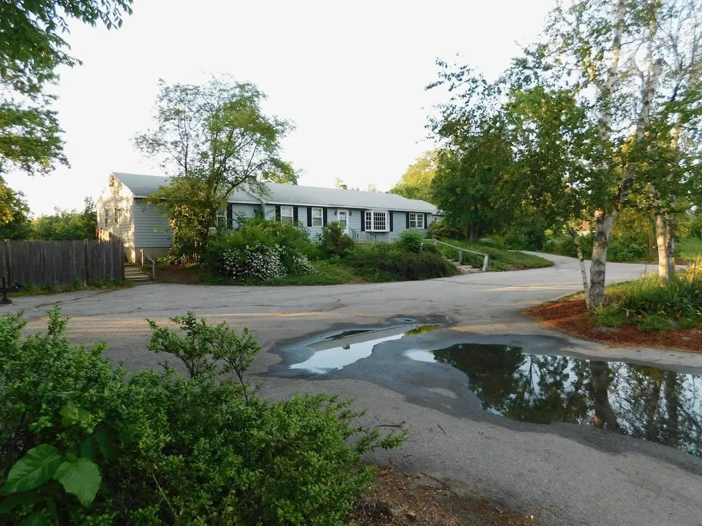5 Proctor Hill Road Hollis NH 03049