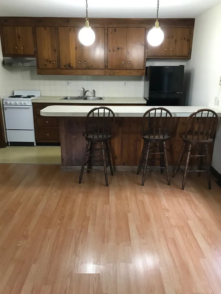 5 Proctor Hill Road Hollis NH 03049